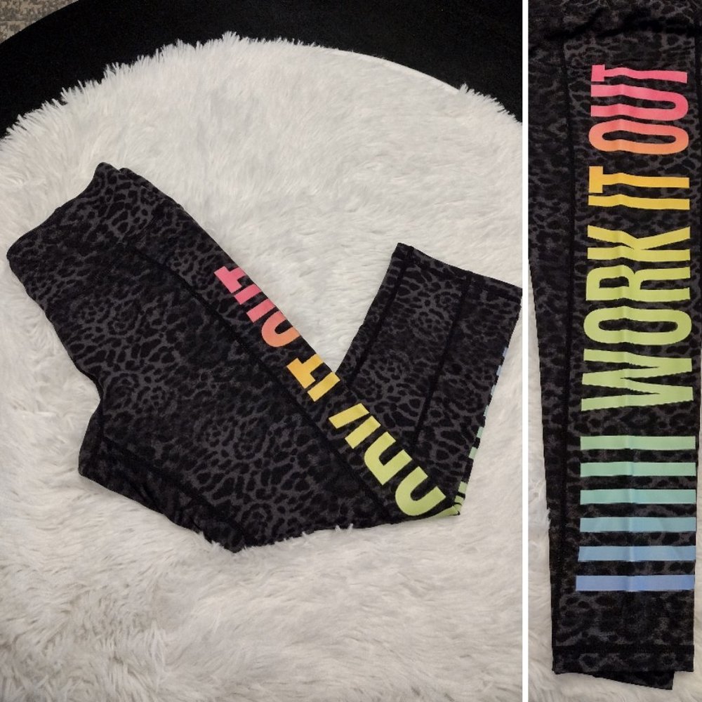 Betsey Johnson | Black & Gray Leopard Print Cropped Leggings Rainbow Print